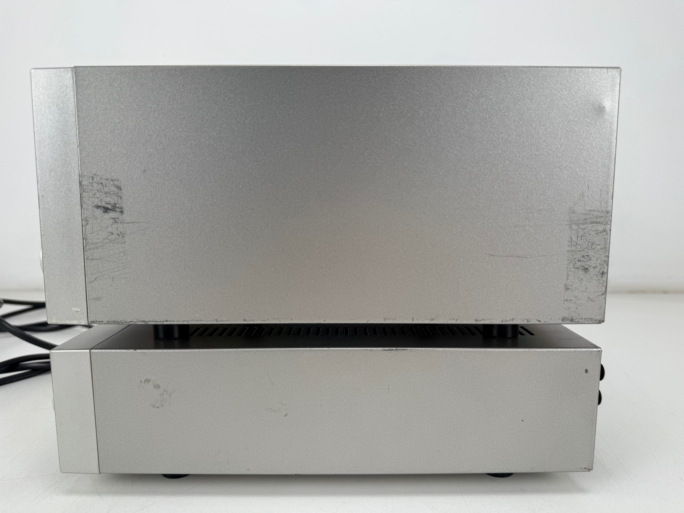 Akai UC-M2 stereo cassettedeck / UC-U2 stereo geïntegreerde versterkerset