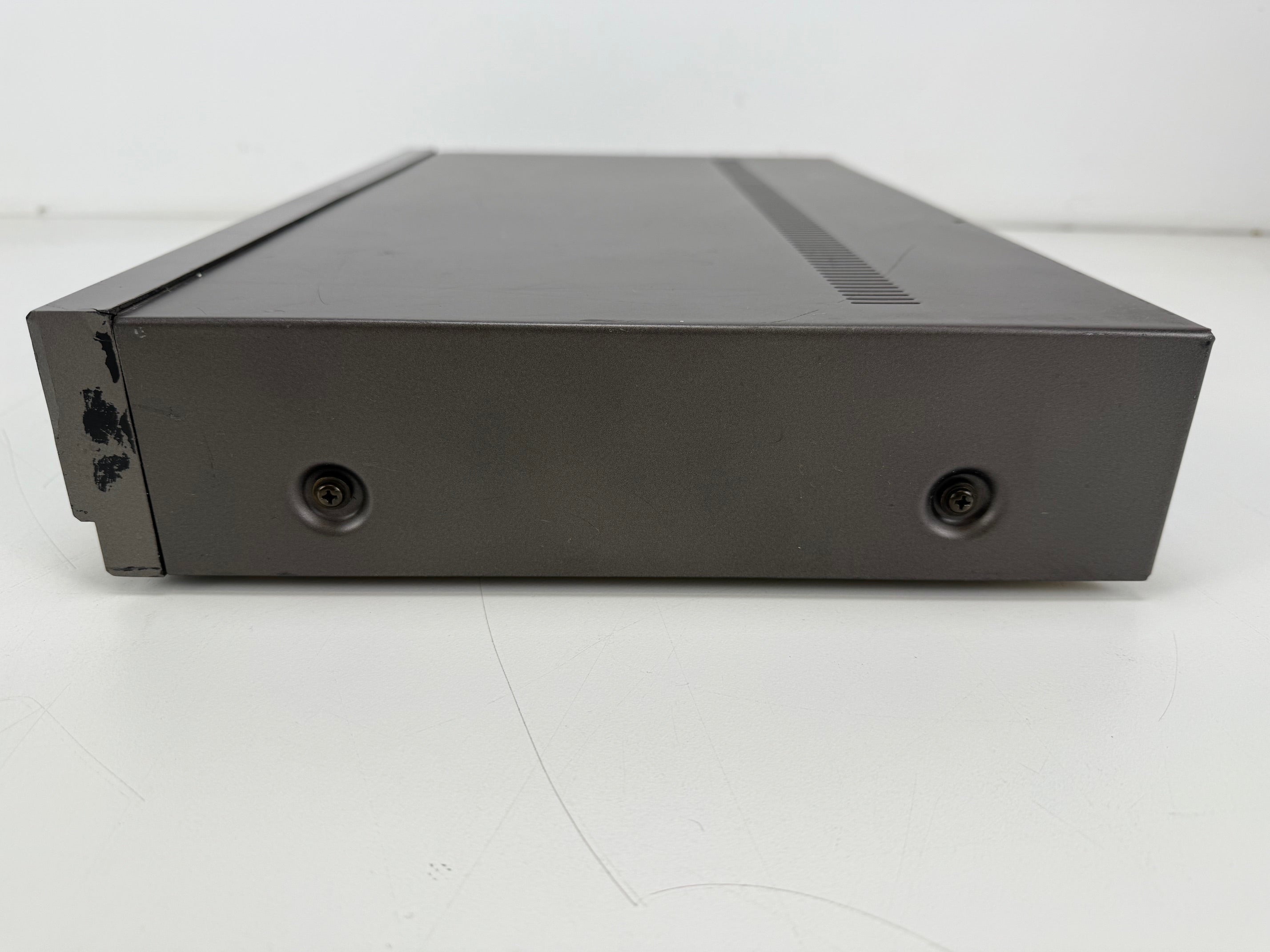 Telefunken HT1800 FM/AM Synthesizer Tuner