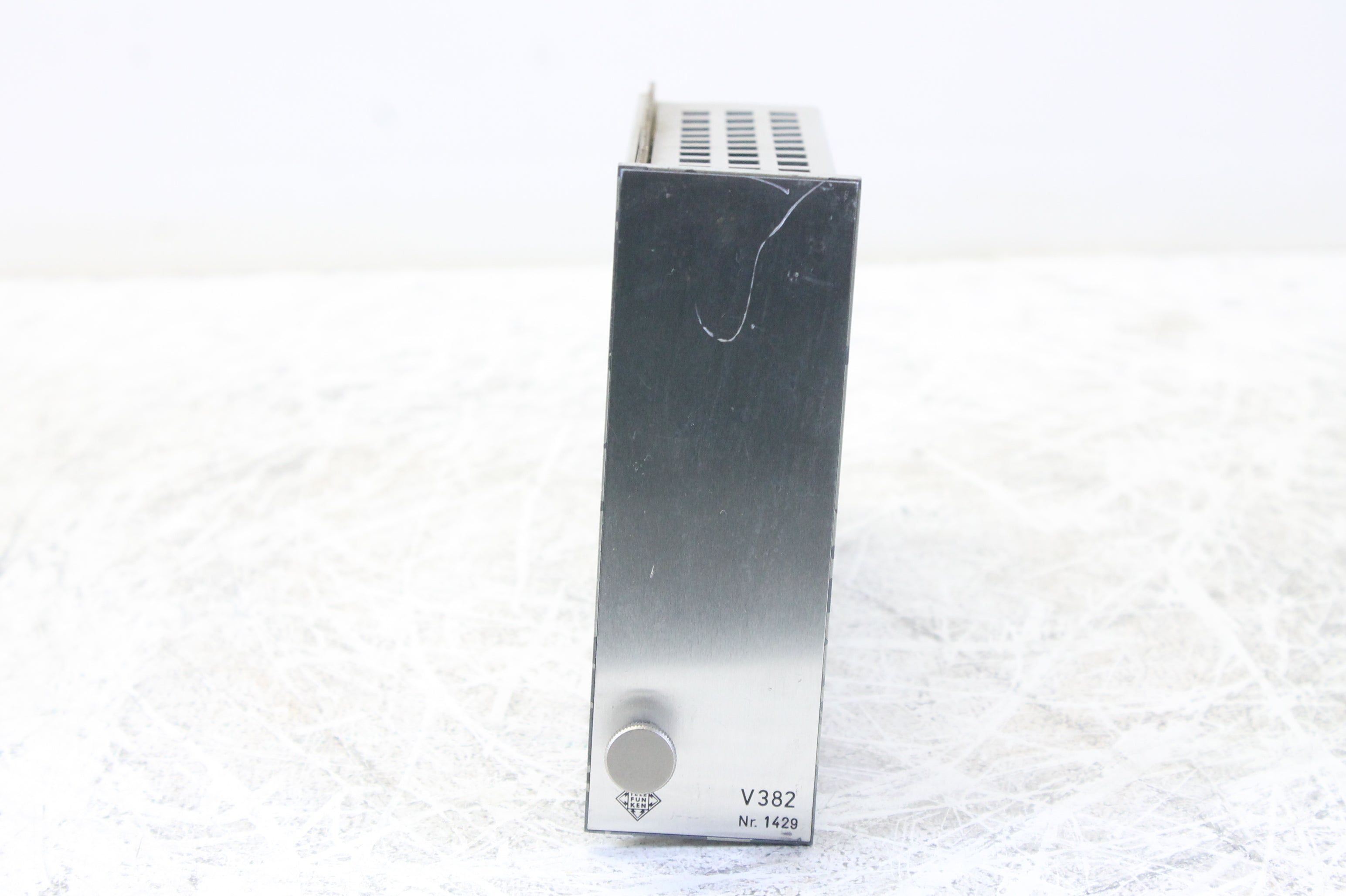 Telefunken V382 distributieversterker (nr. 3)