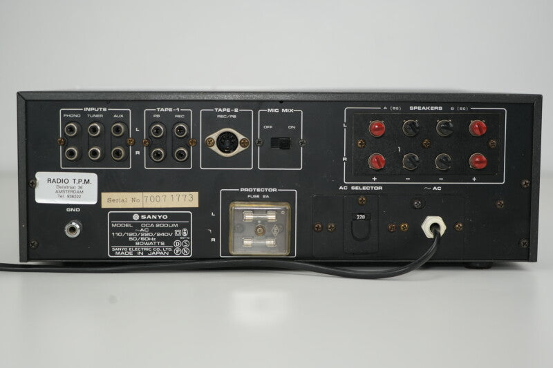 Sanyo DCA-200UM - Stereo versterker met hoofdtelefooningang