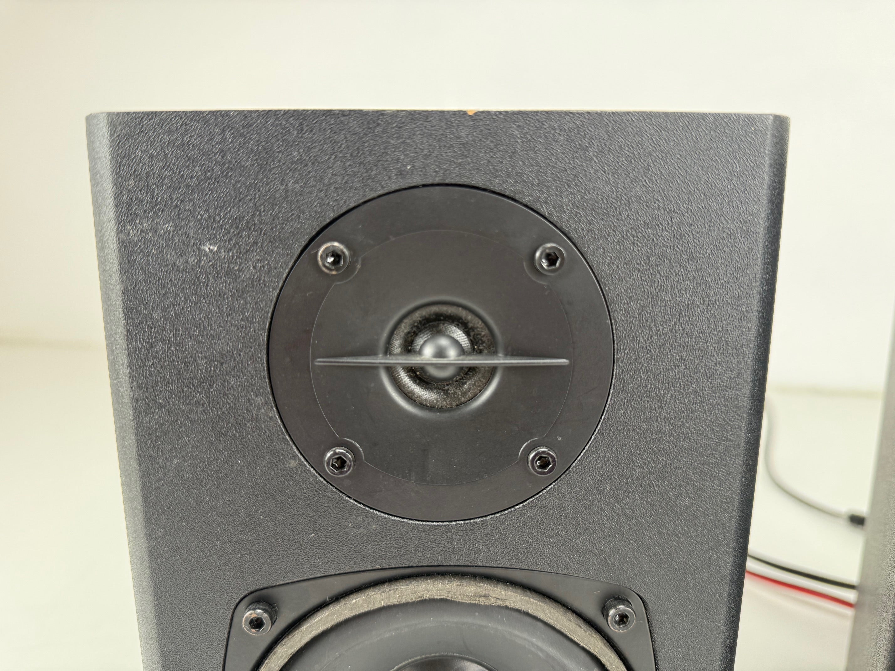 Kurzweil KS-40A Active Bookshelf Speaker Set - Matching Pair
