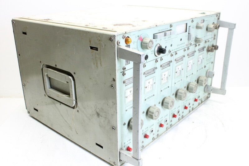 Schlumberger Synth SSB Generator Type SSB 30 with BMD 500 Attenuator and Frequency Selector Modules