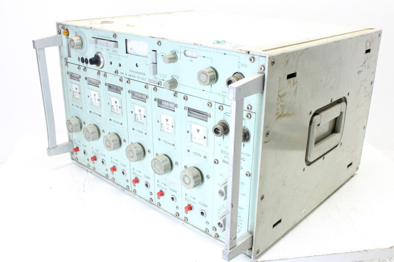 Schlumberger Synth SSB Generator Type SSB 30 with BMD 500 Attenuator and Frequency Selector Modules