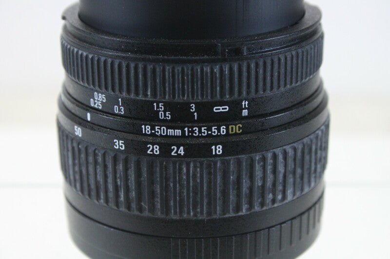 Sigma 18-50mm 1:3.5-3.6 DC Lens Without Image Stabilizer (No.1)