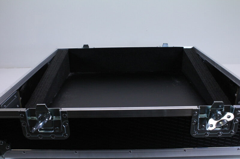 Soundcraft SI Compact Expression 2 FlightCase
