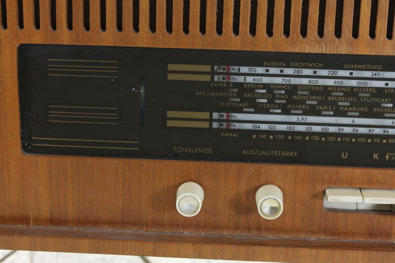 Stern-Radio Sonneberg Intimo 5410 vintage tube radio 1966-1967