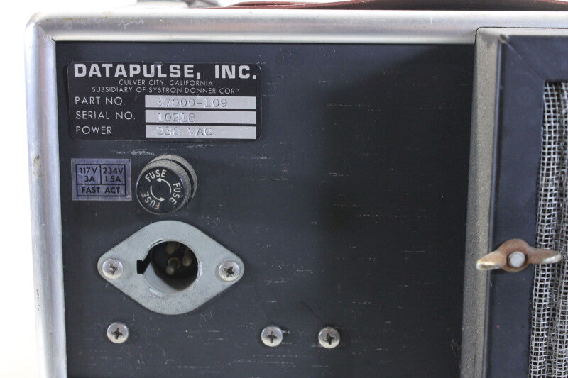 Systron-Donner Corp. Modular pulse Generator 103M