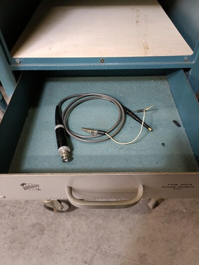 Tektronix 551 Dual Beam Ocilloscope with Power Supply and Scope Mobile