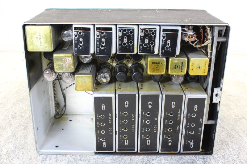 The Magnavox Co. U.S. Property R-101B/ARN-6 Receiver