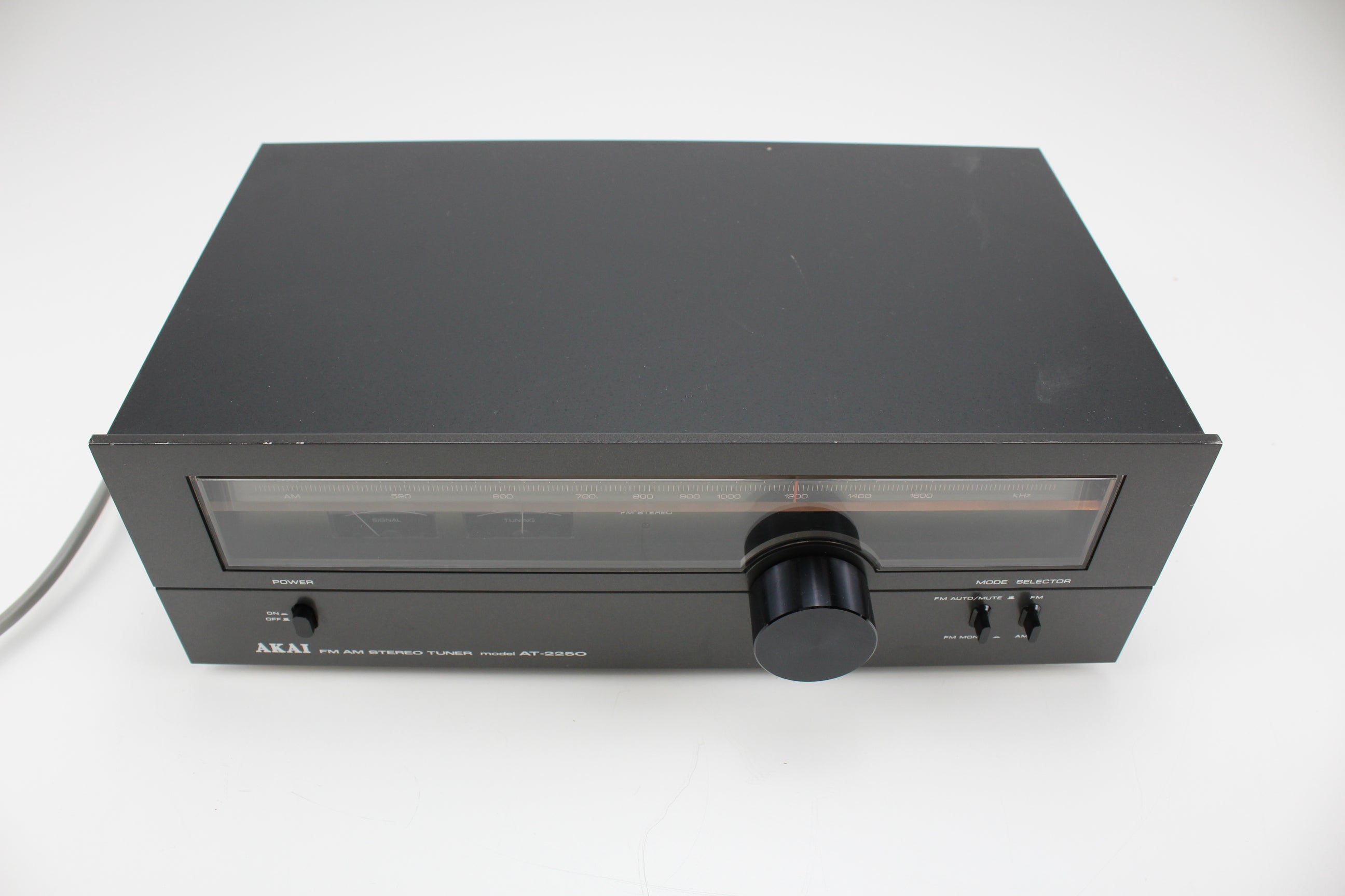 Akai At-2250 Vintage Tuner