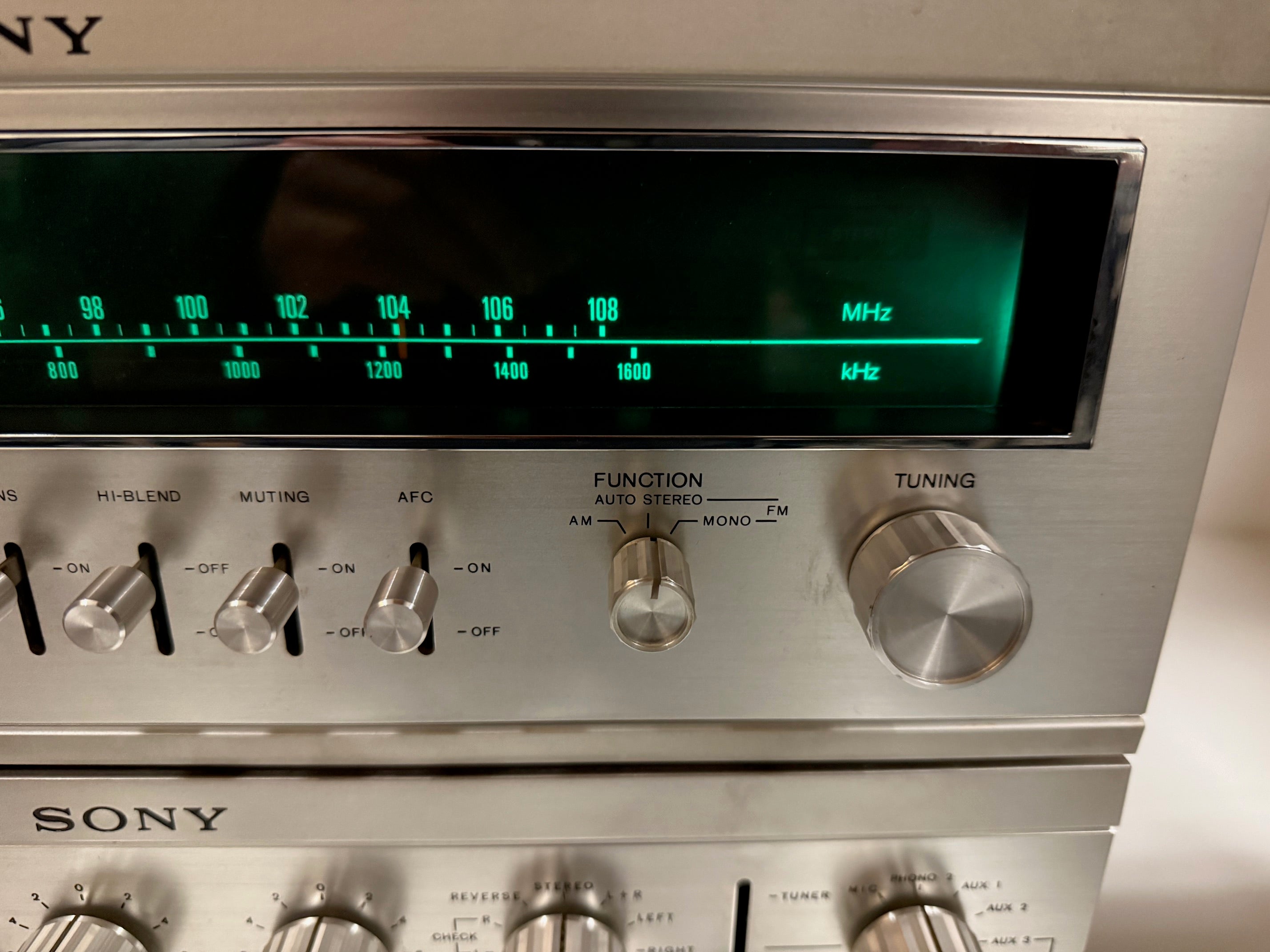 Sony ST-5130 tuner / TA-2000F voorversterker / TA-3200F stereo-versterker set