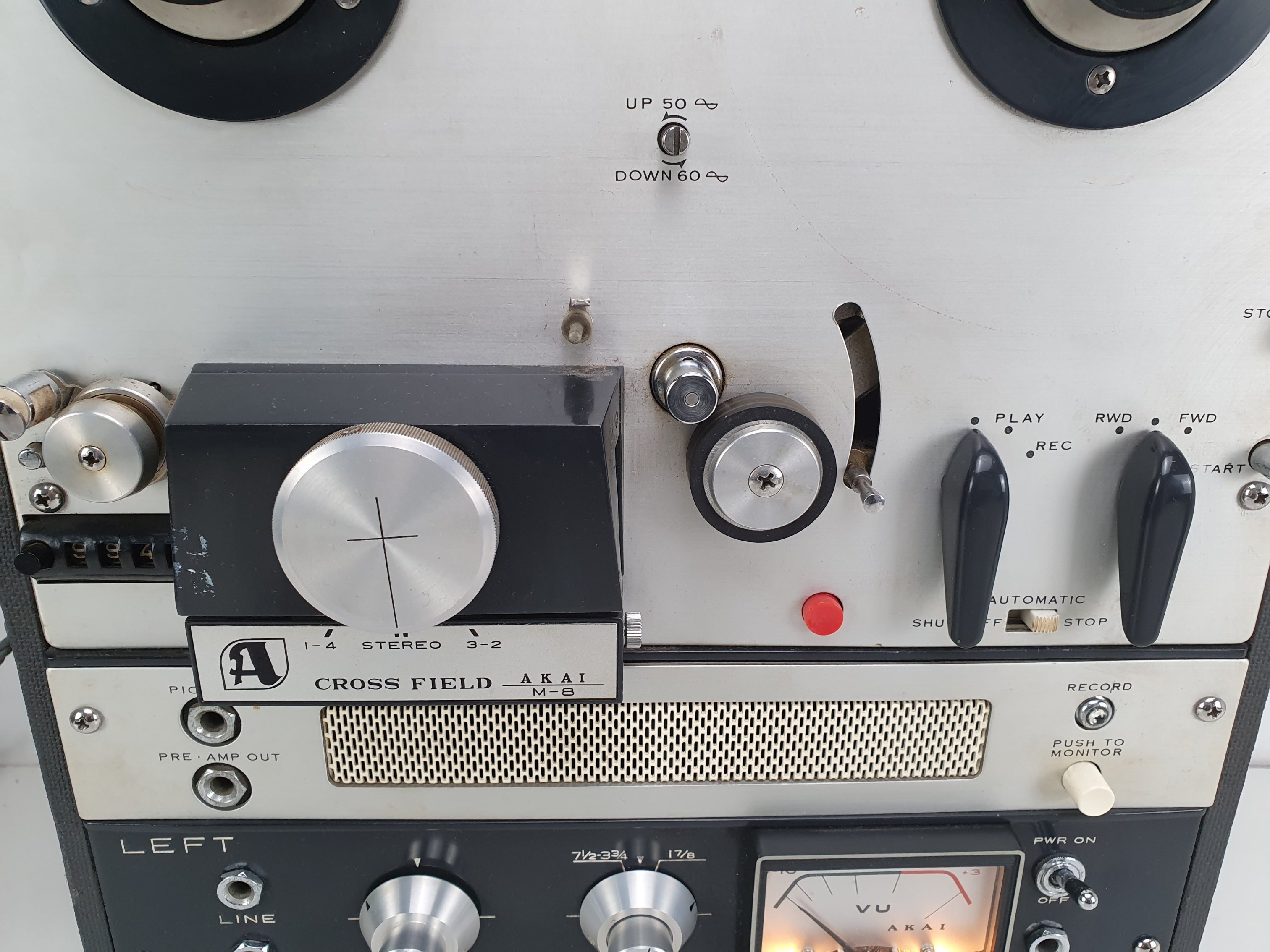 Akai M8 Stereo buizenbandrecorder - met microfoons, aandrukrol en demagnetiseerder