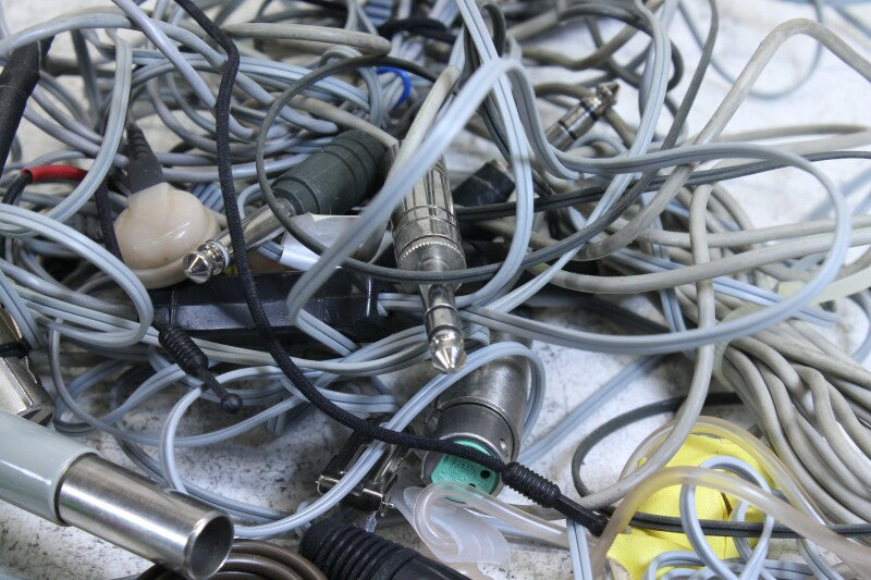 Unknown Lot with cables with different connectors and plugs (No.2)