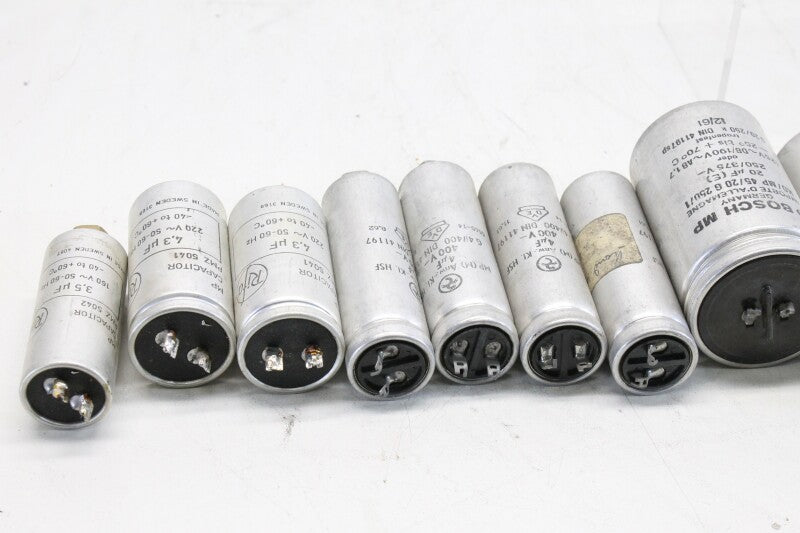 Unknown Lot with capacitors with different values (see pictures for details) (No.2)