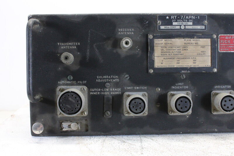 Unknown RT- 7 / APN-1 - Frequency-Modulated Altimeter