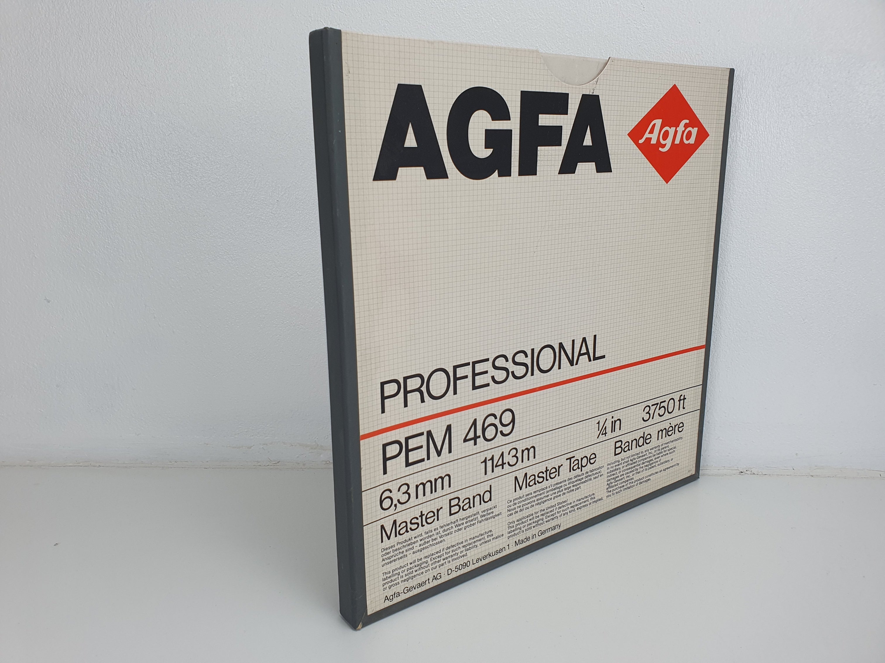 Agfa PEM469 1/4'' 3750ft -NEW old stock tape