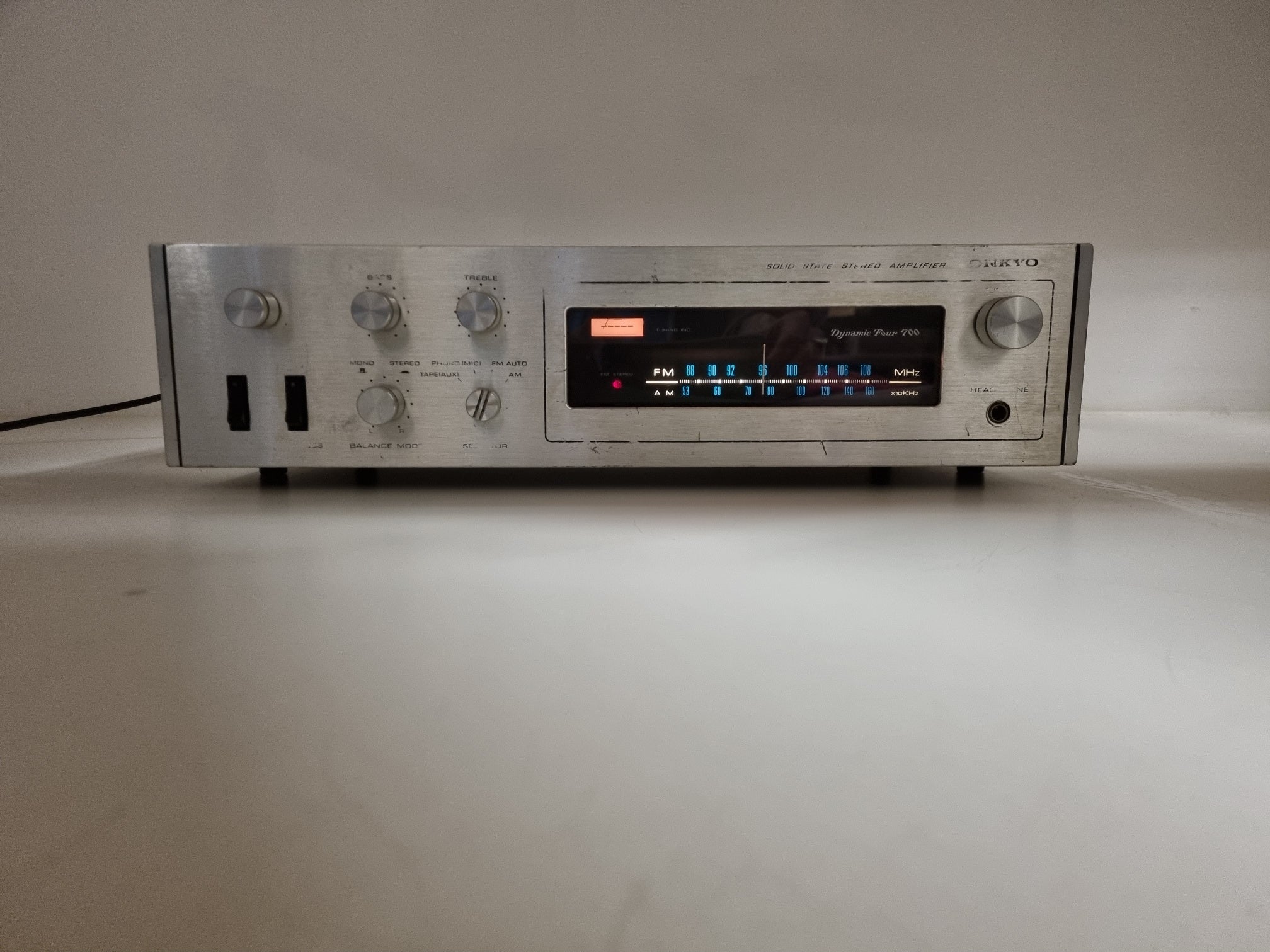 Onkyo Dynamic four 700 - stereo Amplifier- Serviced