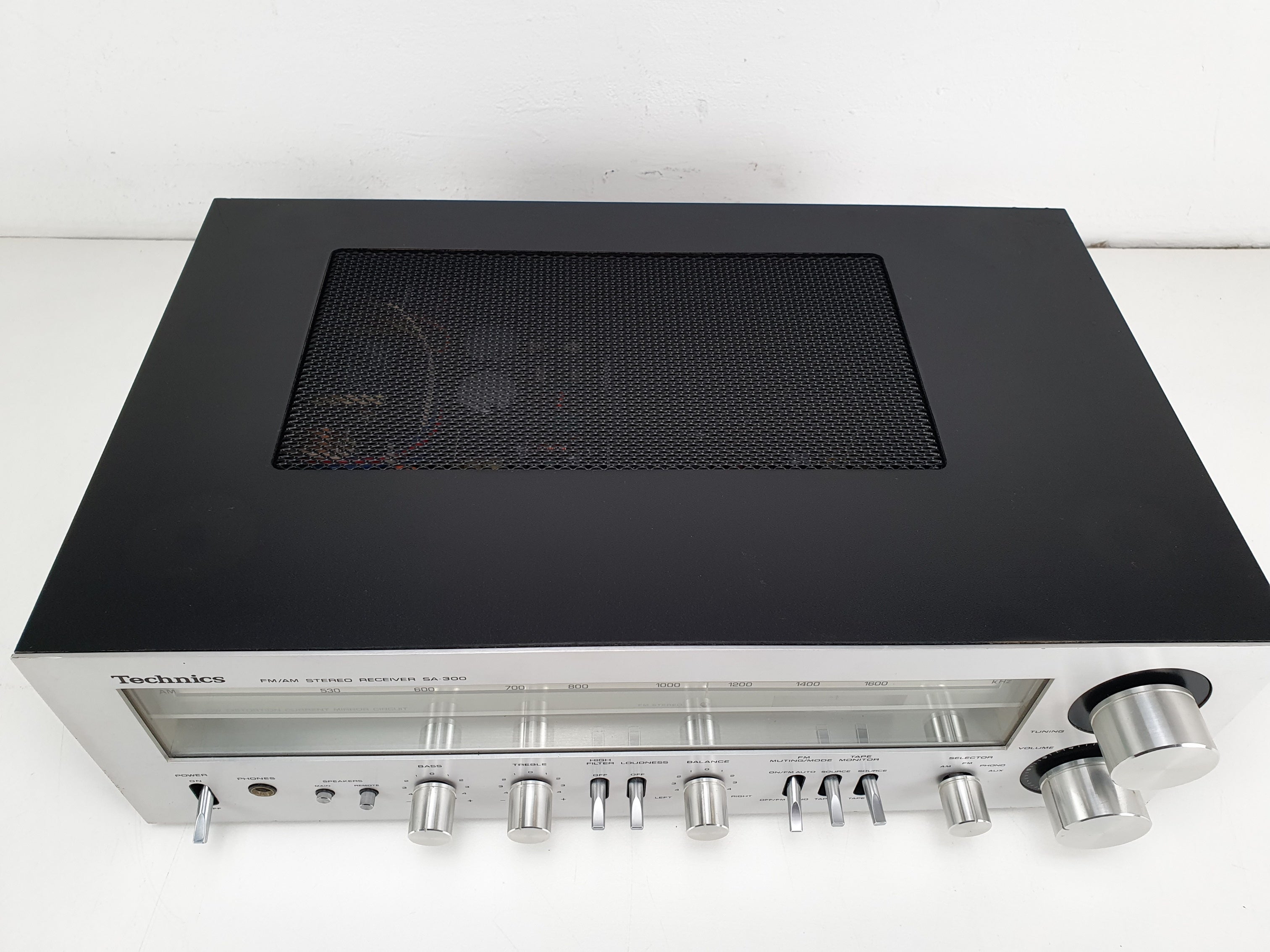 Technics SA-300 Stereo Receiver - Serviced/Recapped/Phonostage