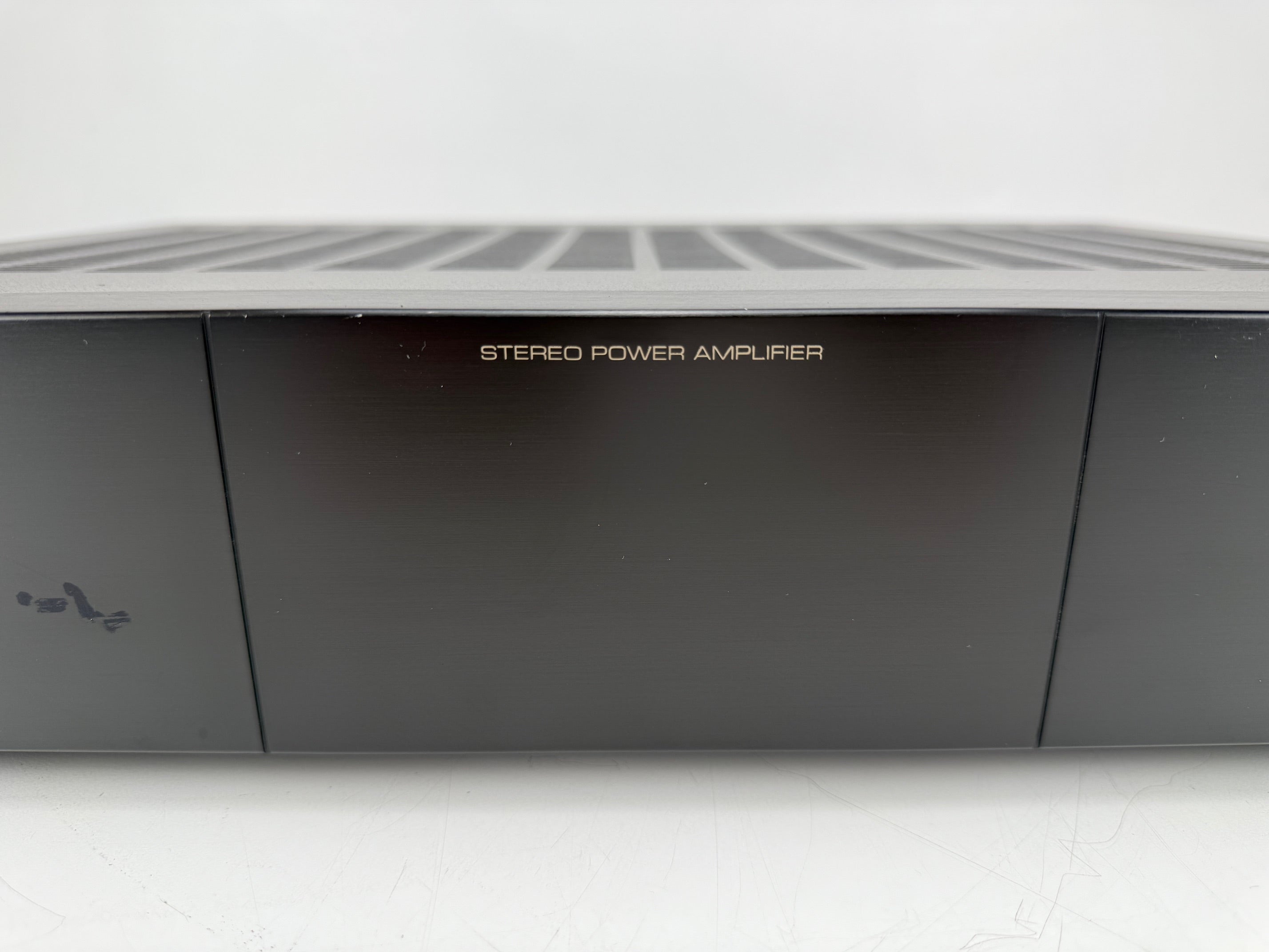 Rotel RB-970BX Stereo Power Amplifier