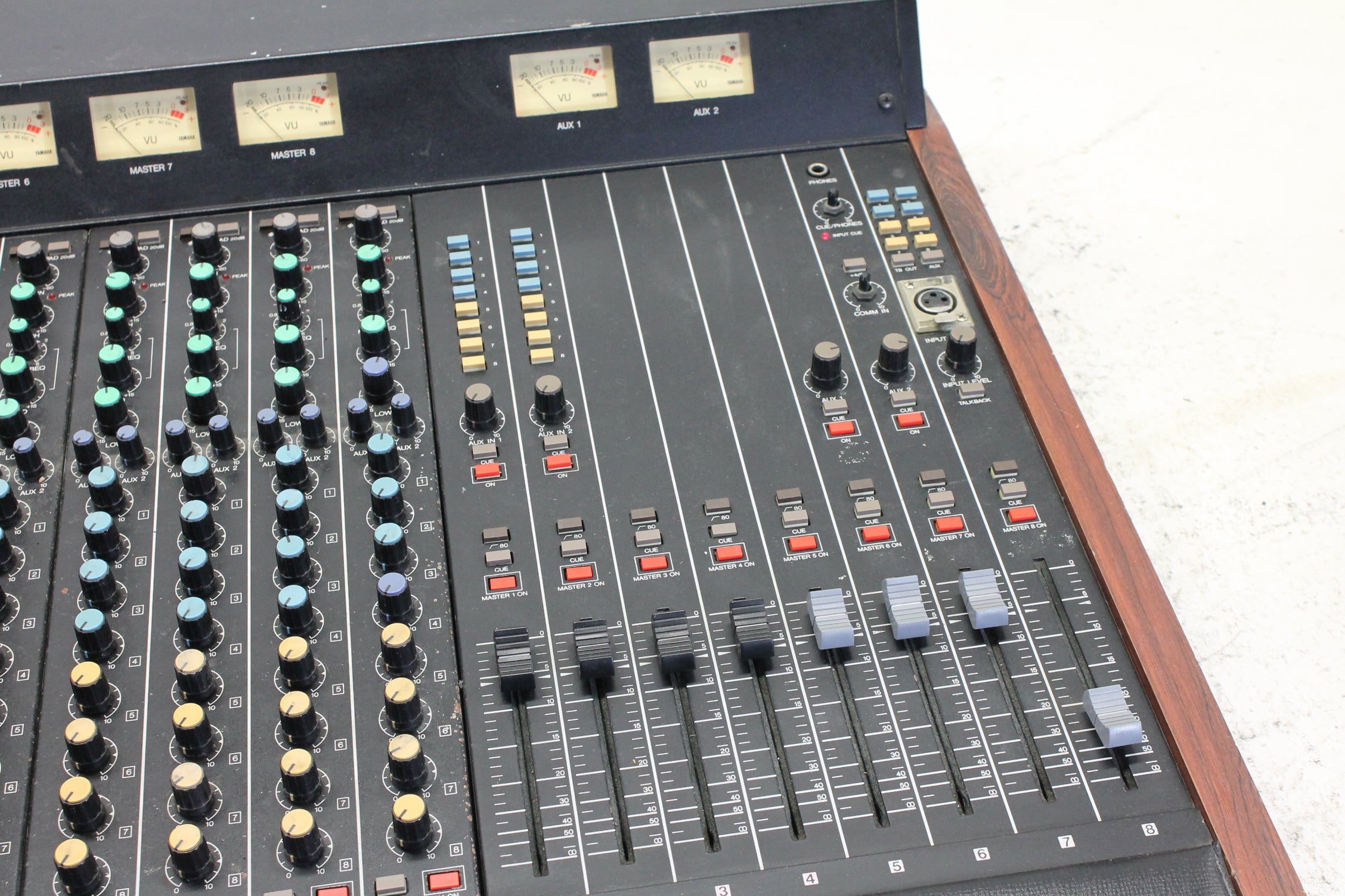 Yamaha 2408M 24 channel monitor mixing console