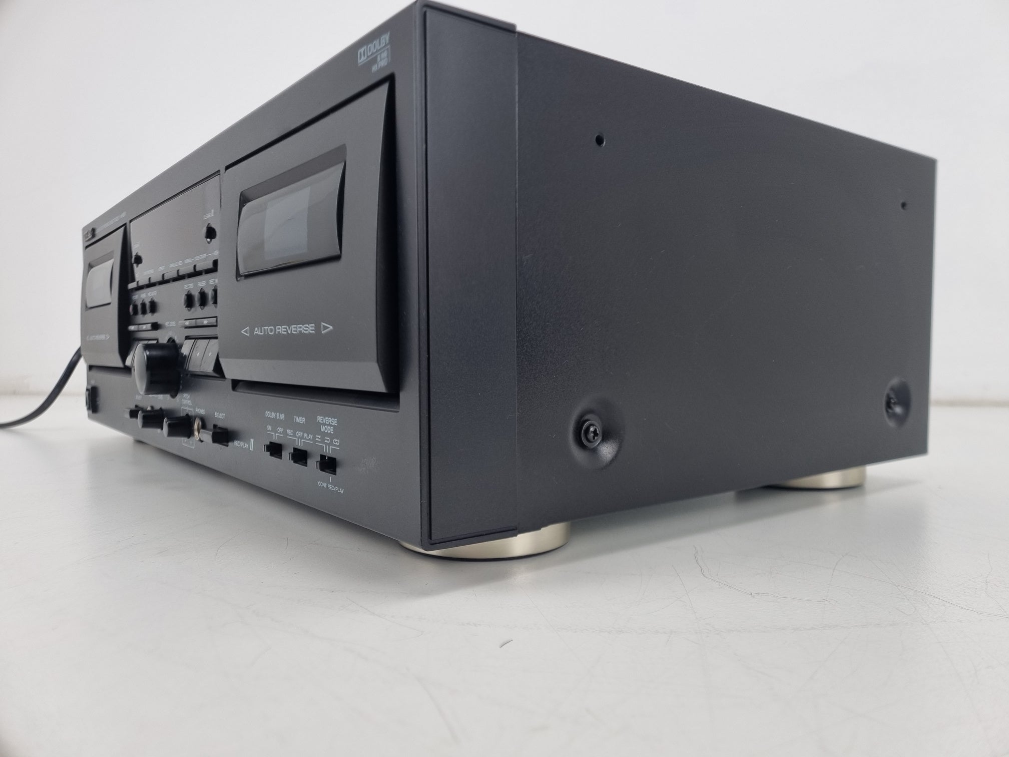 TEAC W-890R Dubbele cassettedeck met automatische omkeerfunctie