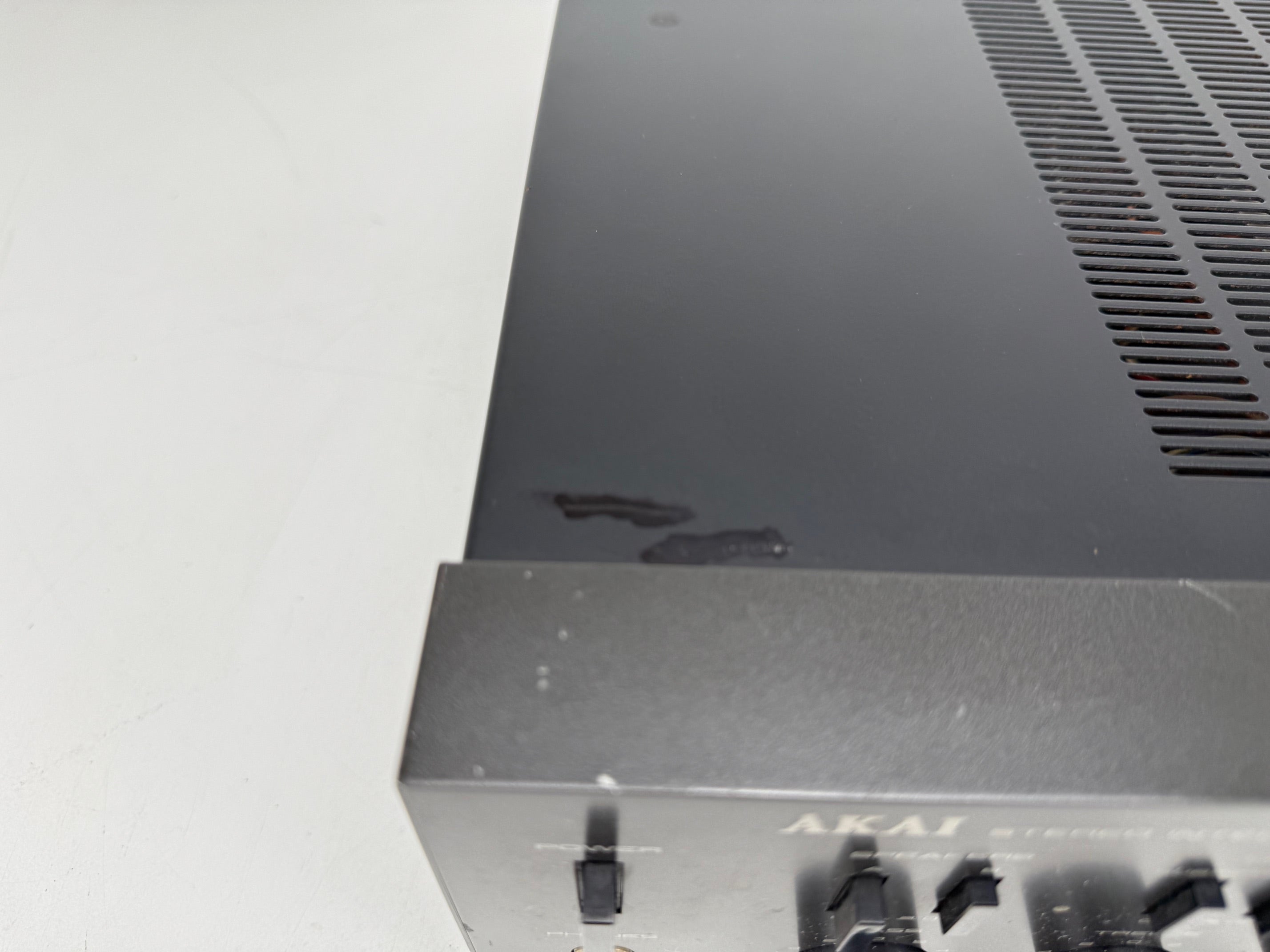 Akai AM-U02 Stereo Integrated Amplifier