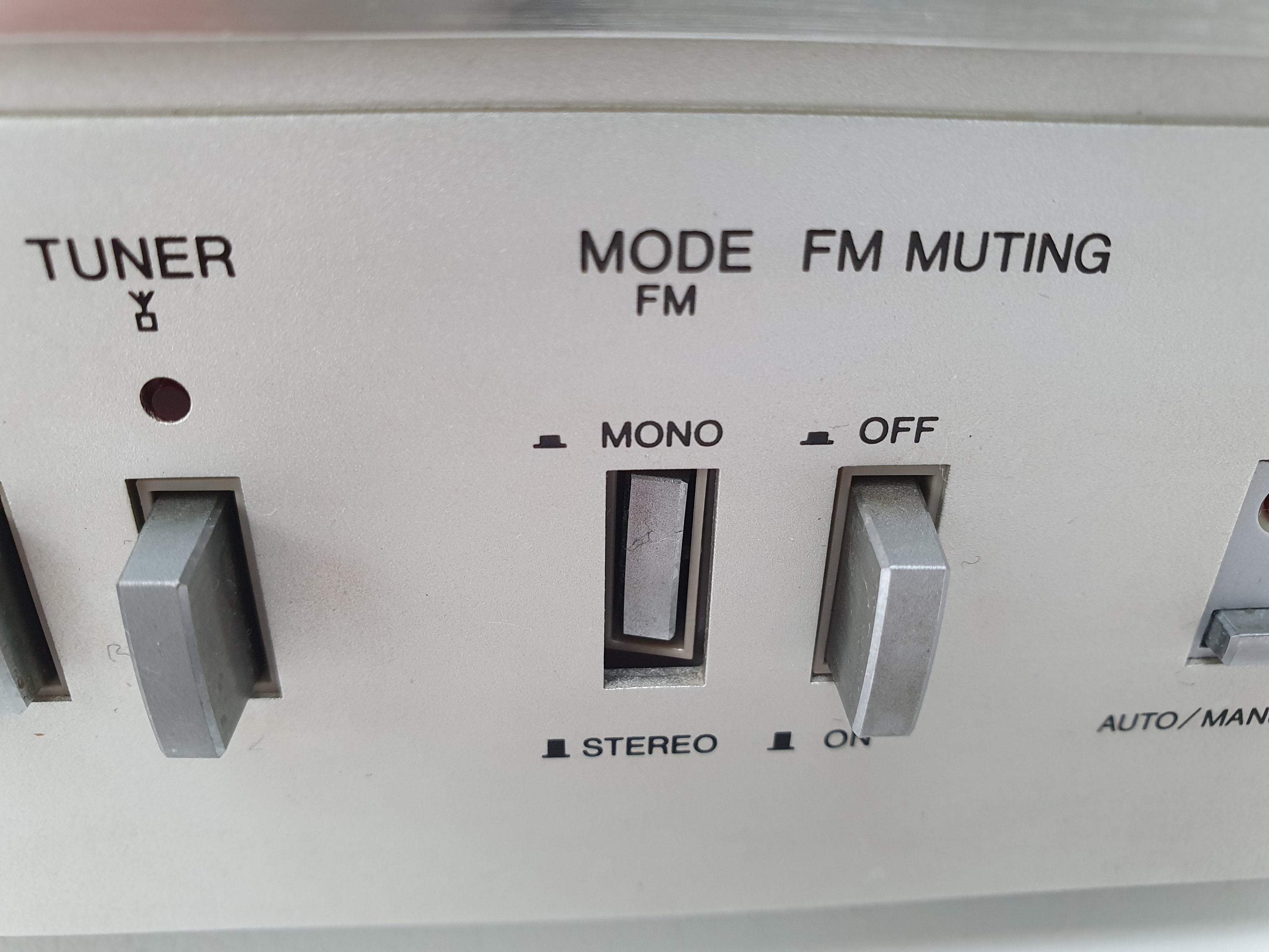 Aiwa AX-7800E- LW MW FM Stereo Synthesized Receiver