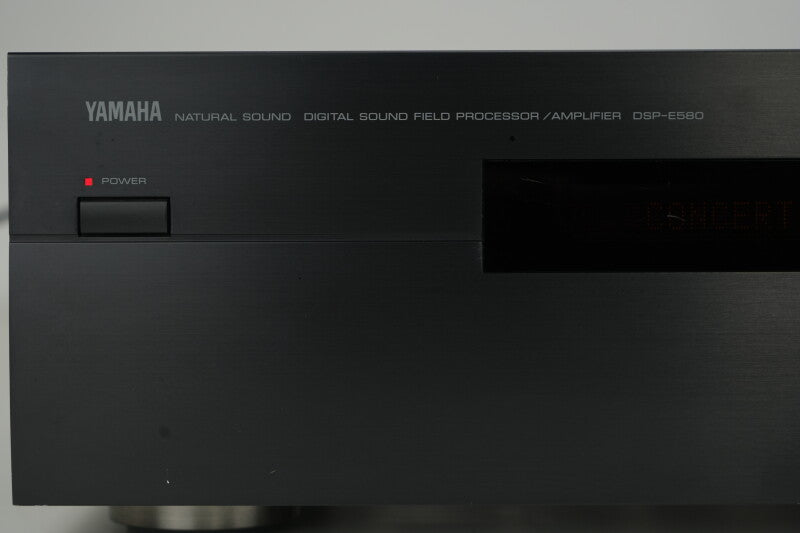 Yamaha DSP-E580 - Digital Sound Processor / Amplifier
