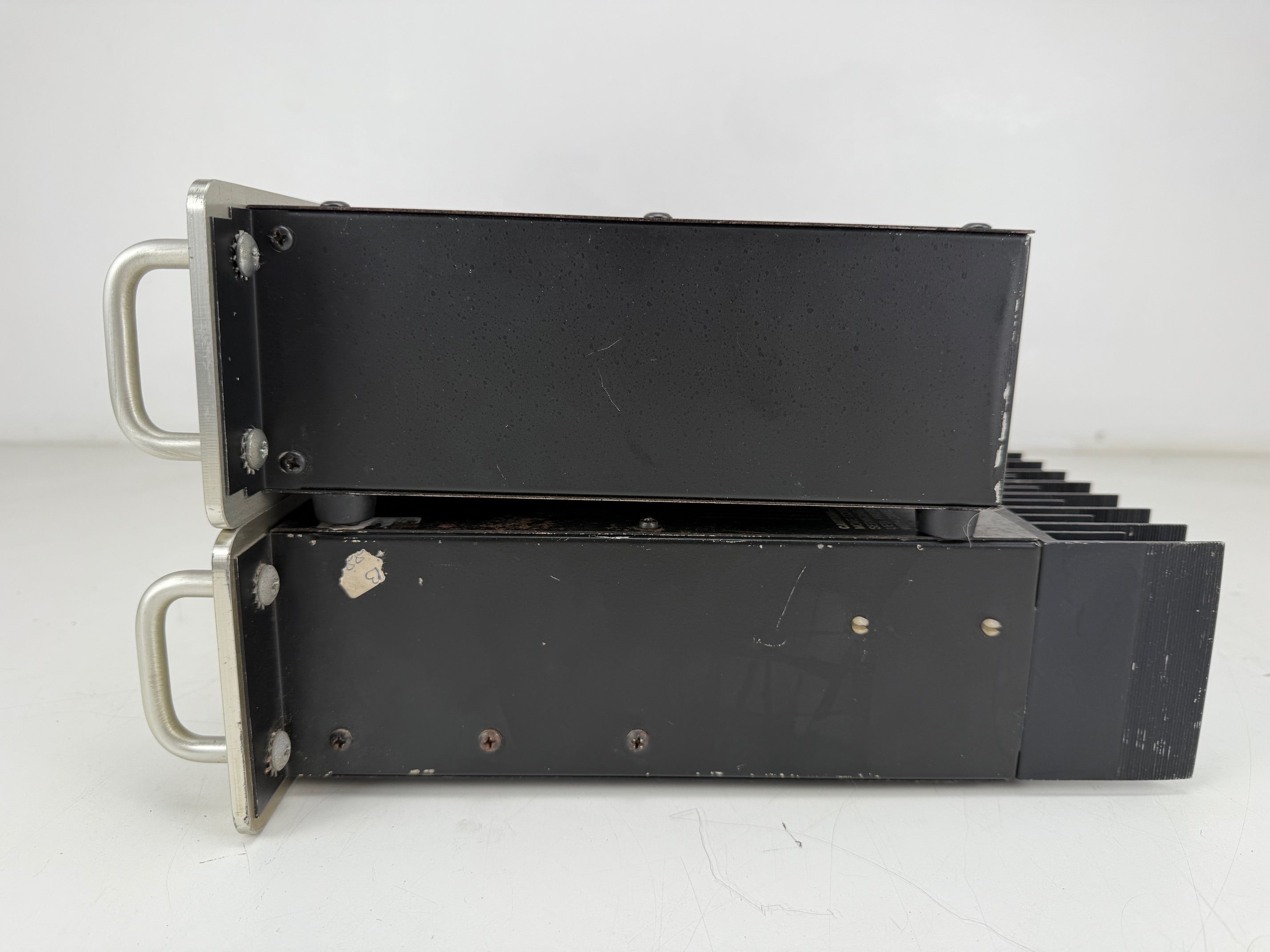Phase Linear Series Two Model 3000 voorversterker / Model 300 eindversterker